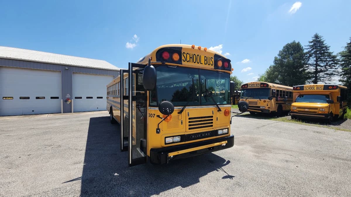 2013 Bluebird All American 71 Passenger Flat Nose - Image 18