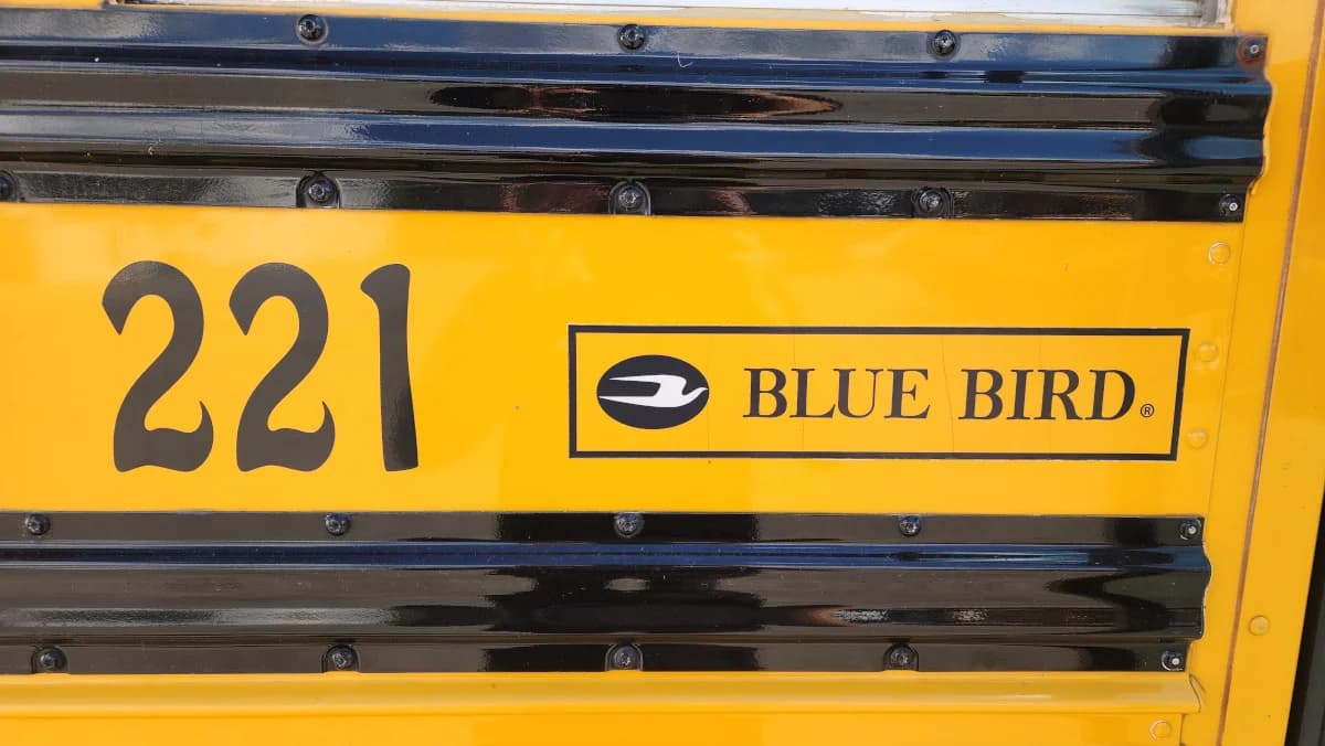 2014 Blue Bird Vision 72 Passenger - Image 22