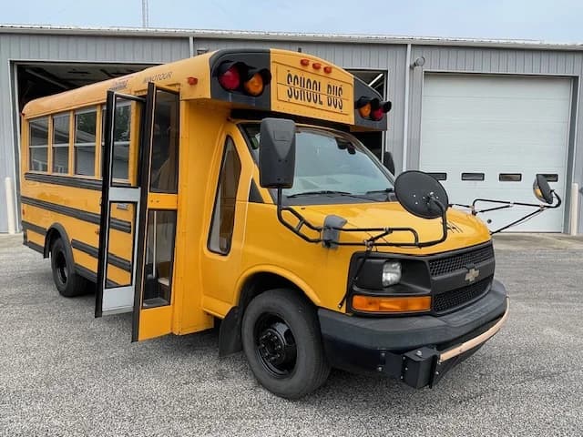 2015 CHEVROLET C4500 Thomas - Image 20