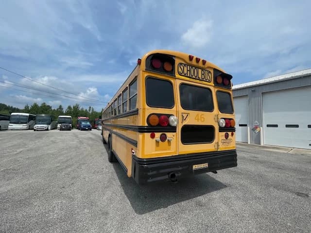 2006 Blue Bird FE All American - Image 19