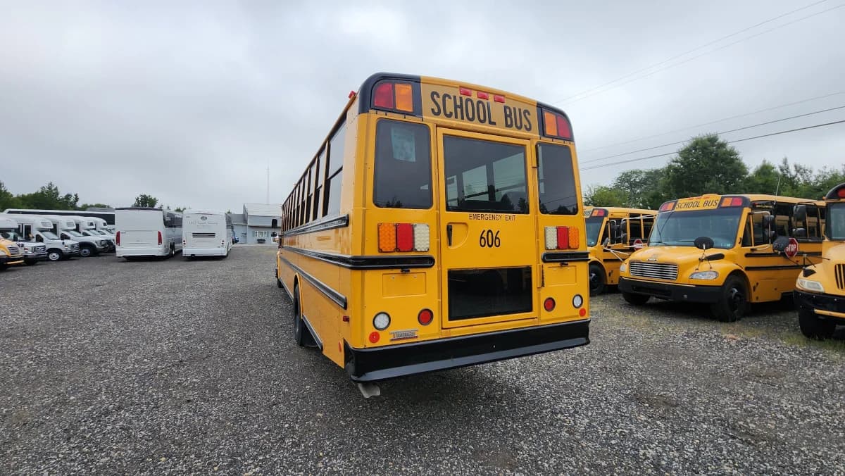 2017 Thomas C2 72 Passenger  - Image 21