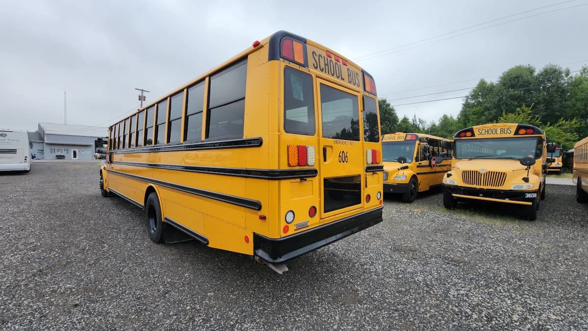 2017 Thomas C2 72 Passenger  - Image 22