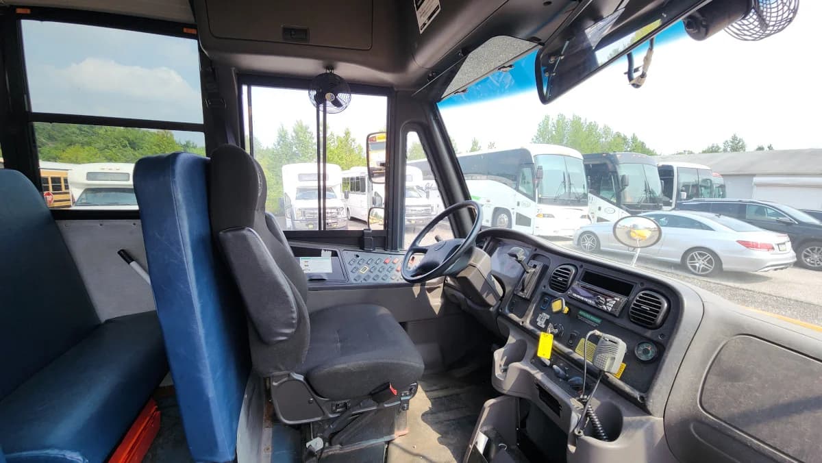 2017 Thomas C2 72 Passenger - Image 6
