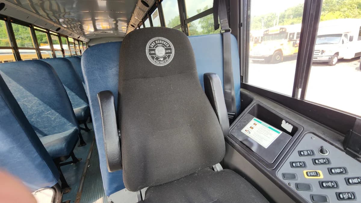 2017 Thomas C2 72 Passenger - Image 11