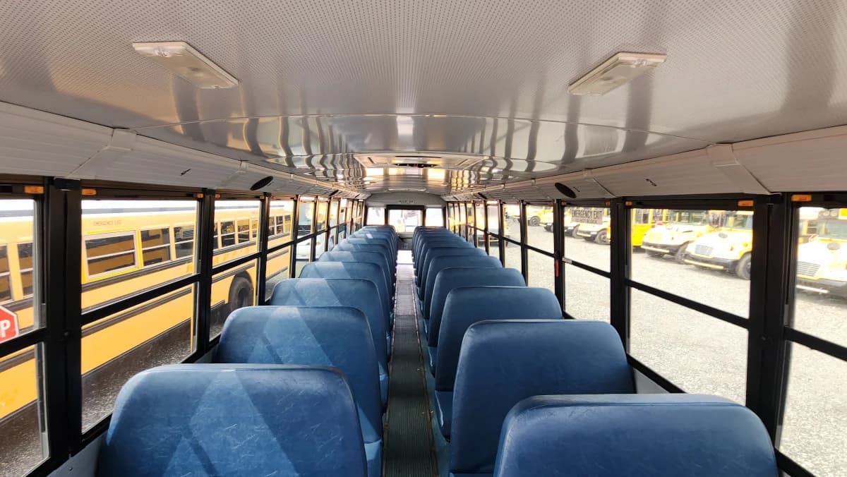 2017 Thomas C2 72 Passenger - Image 7
