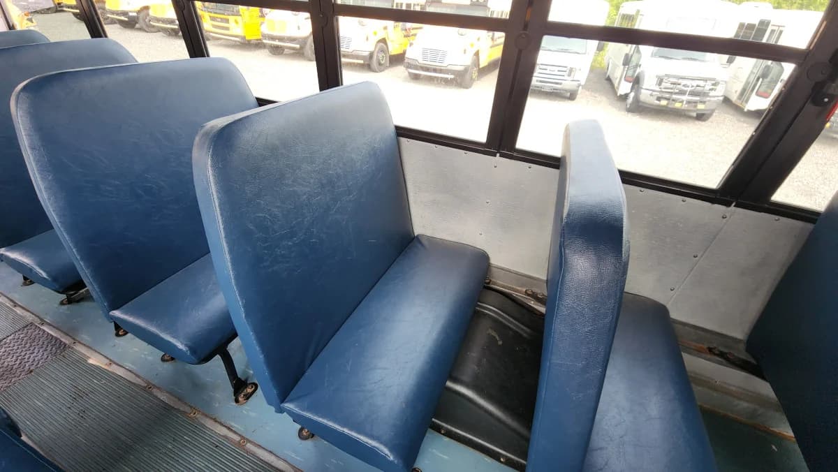 2017 Thomas C2 72 Passenger - Image 8