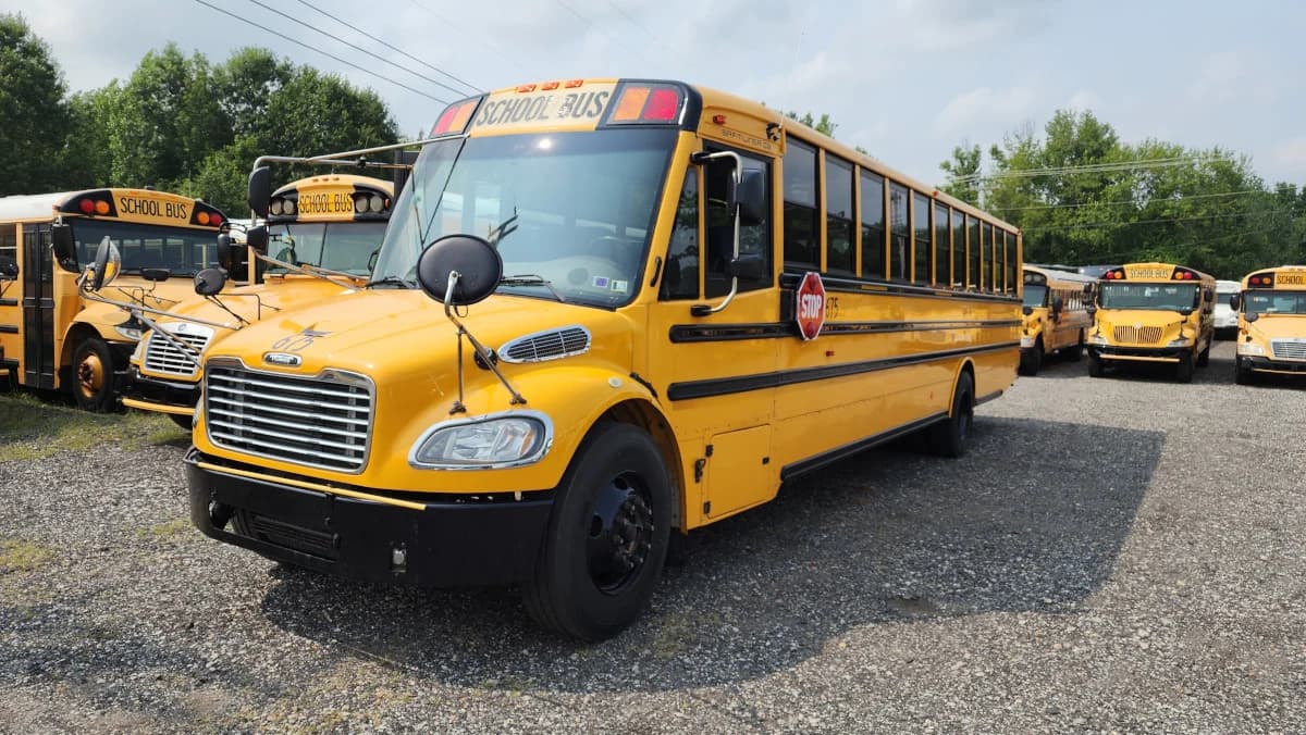 2017 Thomas C2 72 Passenger - Image 1