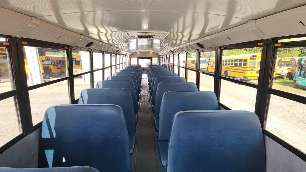 2017 THOMAS C2 72 Passenger - Image 6