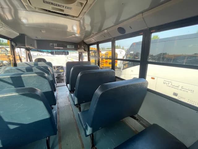 2017 Freightliner Thomas C2 72 Passenger - Image 10