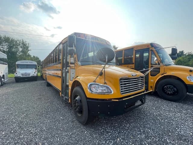 2017 Freightliner Thomas C2 72 Passenger - Image 14