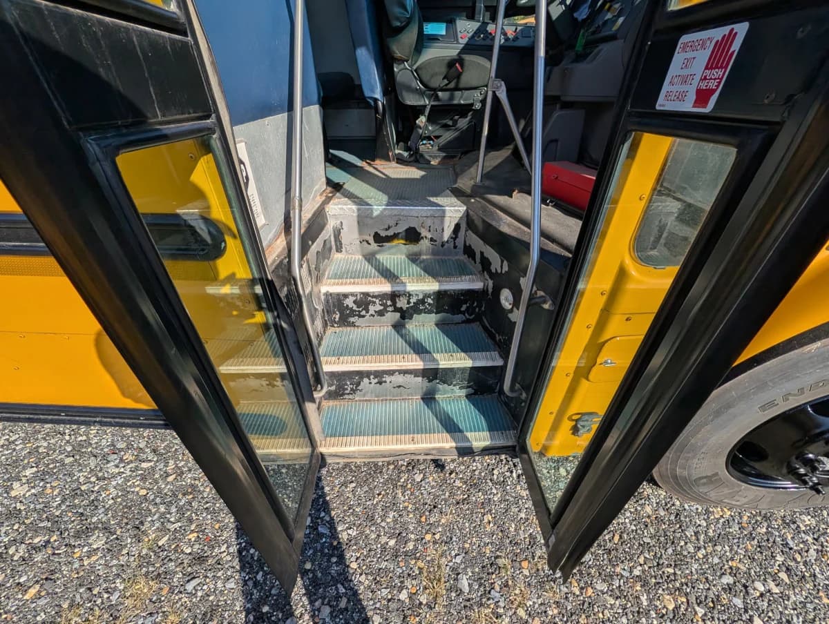2017 Thomas C2 78 Passenger - Image 5