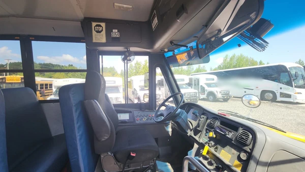 2017 THOMAS C2 72 Passenger School Bus - Image 6