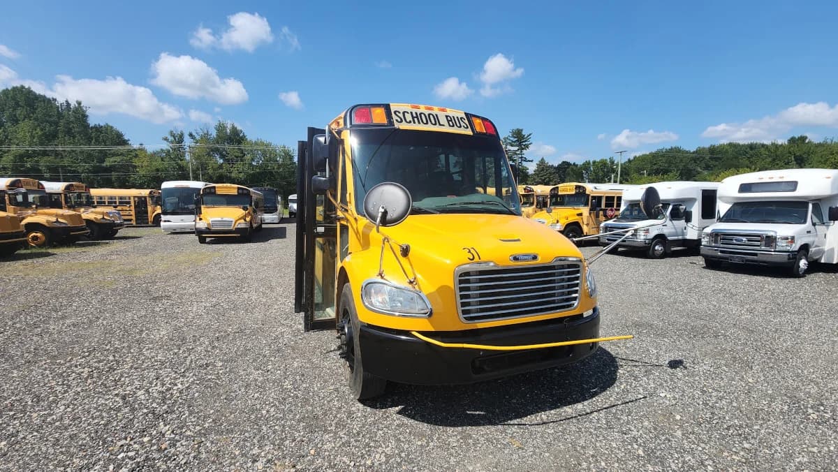 2017 THOMAS C2 72 Passenger School Bus - Image 17