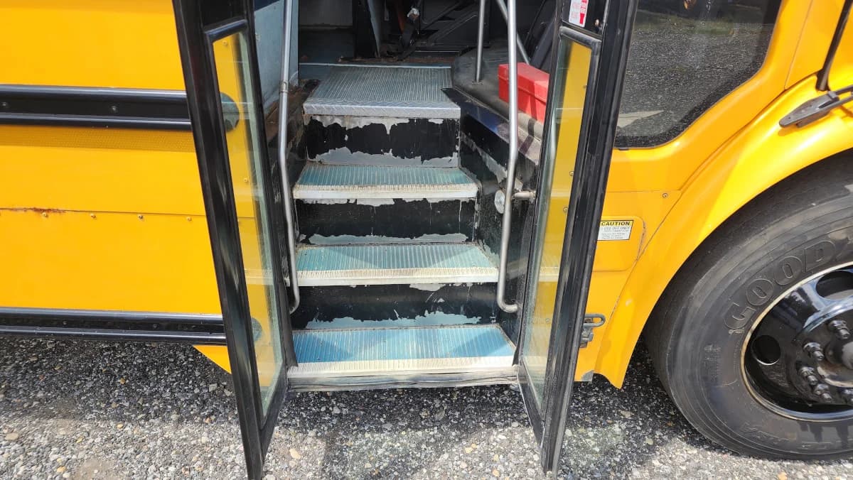 2017 THOMAS C2 72 Passenger School Bus - Image 5