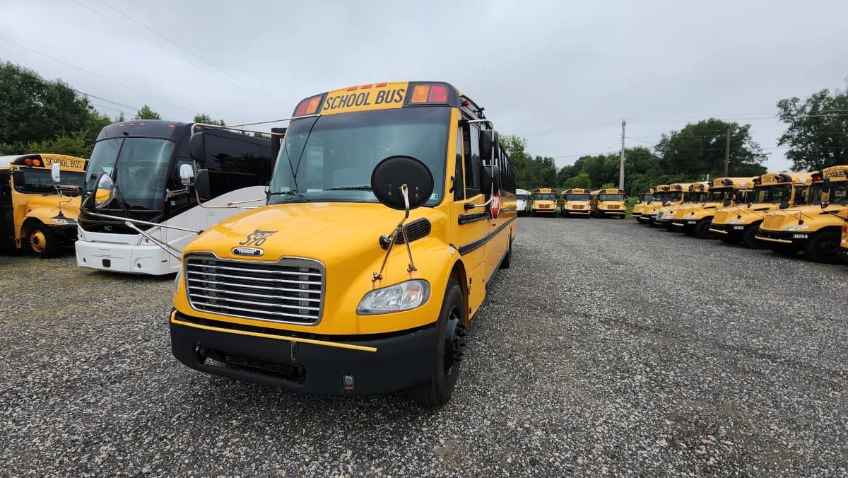 2017 Freightliner Thomas 72 Passenger - Image 13
