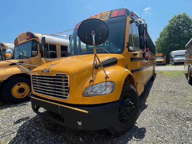 2017 Freightliner Thomas 72 Passenger - Image 13