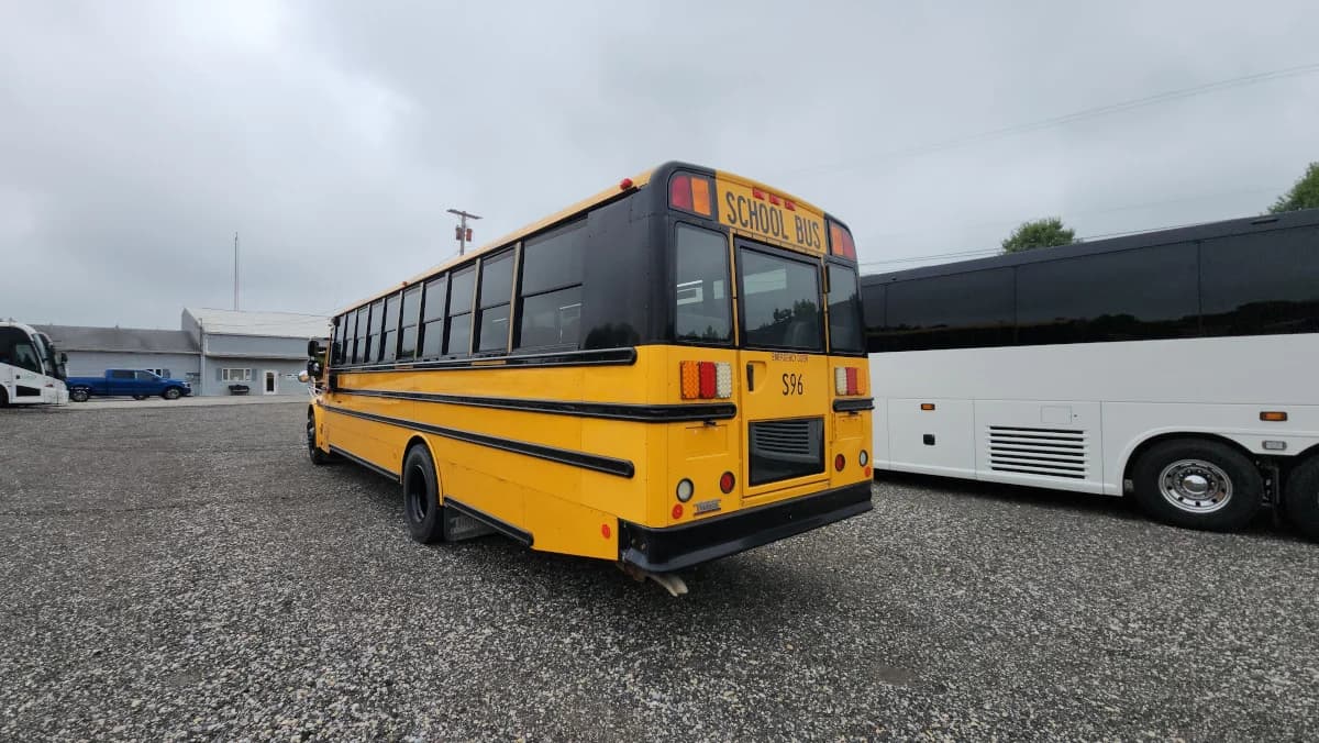 2017 Freightliner Thomas 72 Passenger - Image 19