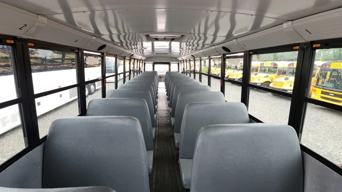 2017 Freightliner Thomas 72 Passenger - Image 8