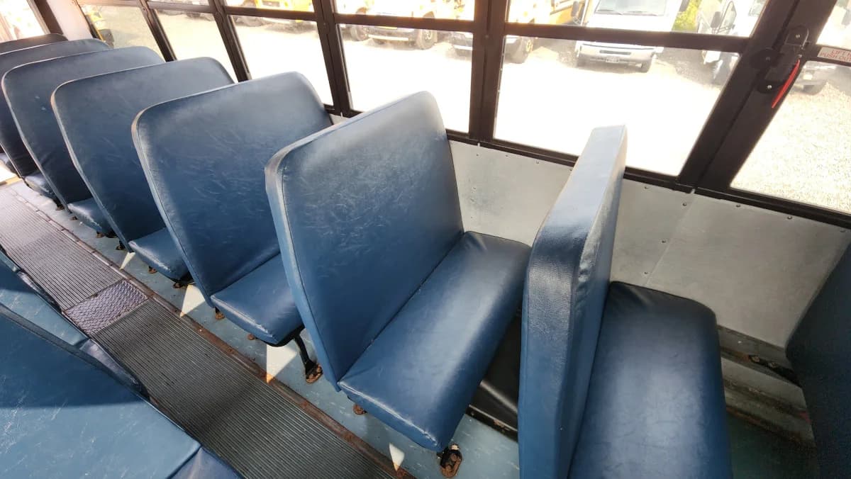 2017 Thomas 72 Passenger School Bus - Image 9