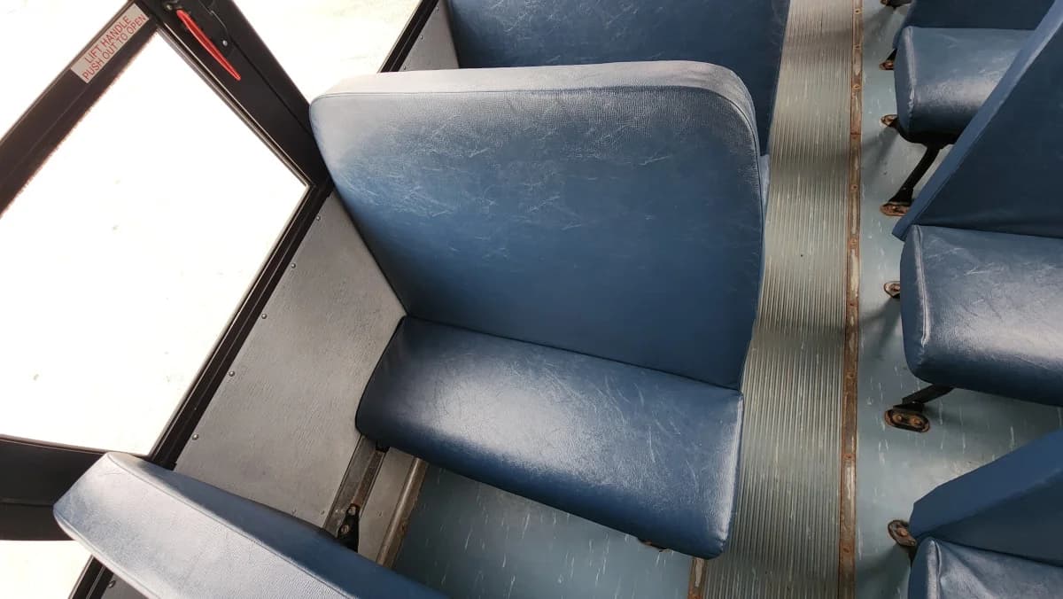 2017 Thomas C2 72 Passenger Bus - Image 9