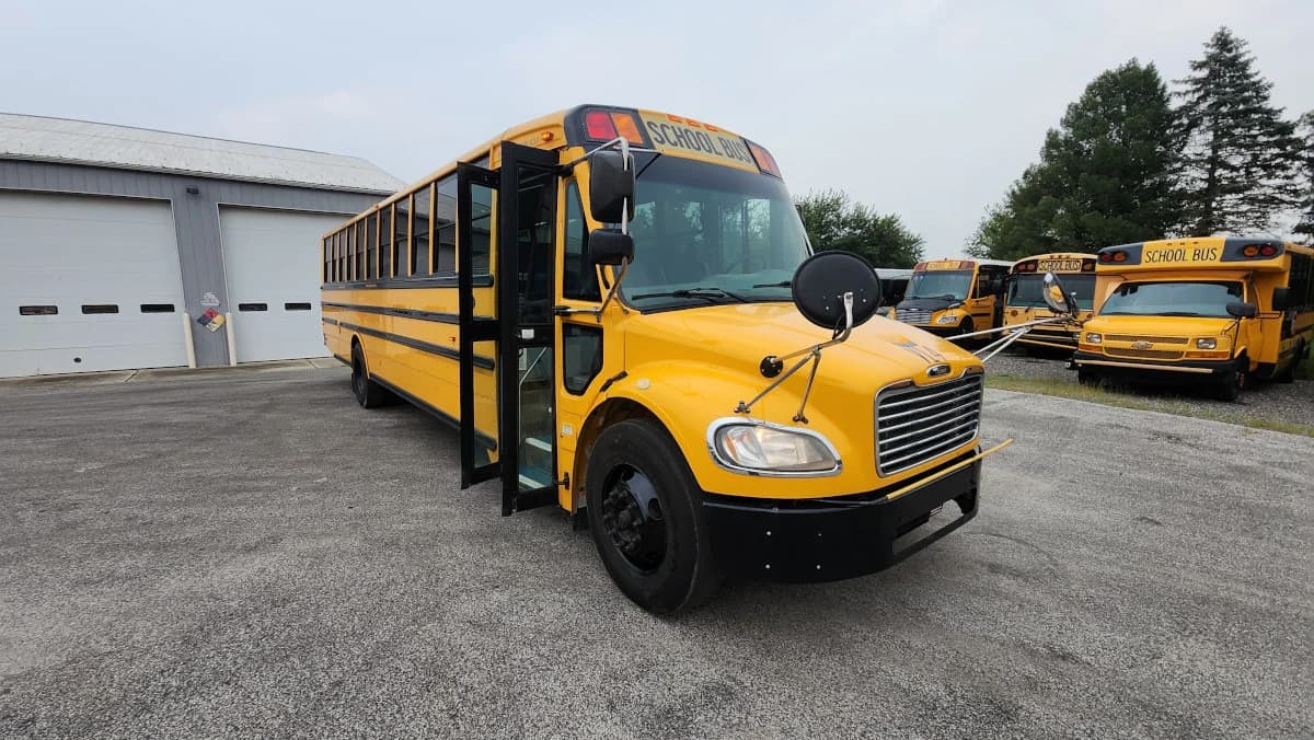 2017 THOMAS C2 72 Passenger Bus - Image 19