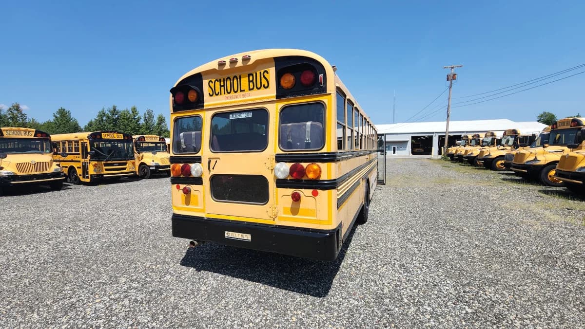 2011 Blue Bird Vision A/C  - Image 24