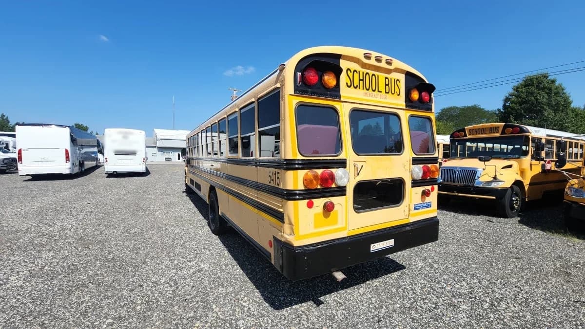2009 Blue Bird Vision A/C - Image 26