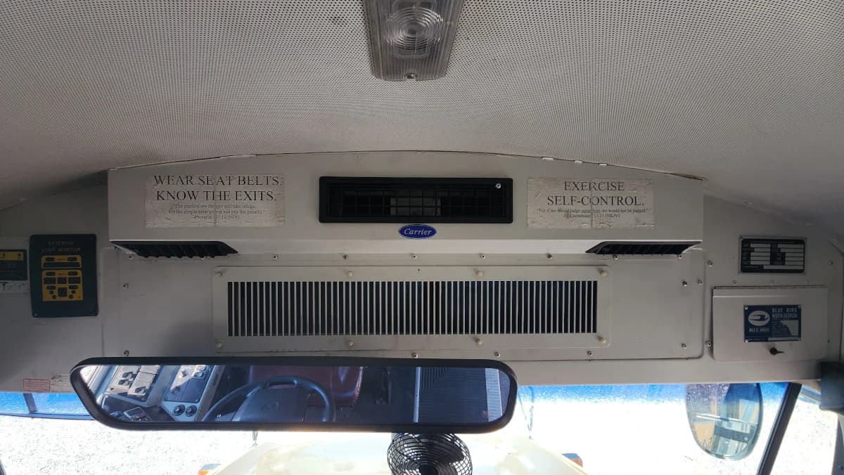 2009 Blue Bird Vision A/C - Image 8