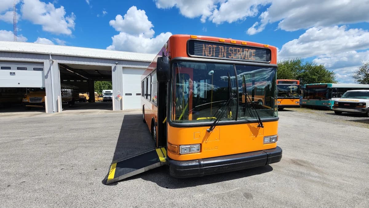 2007 Gillig Low Floor 28FT Transit - Image 22