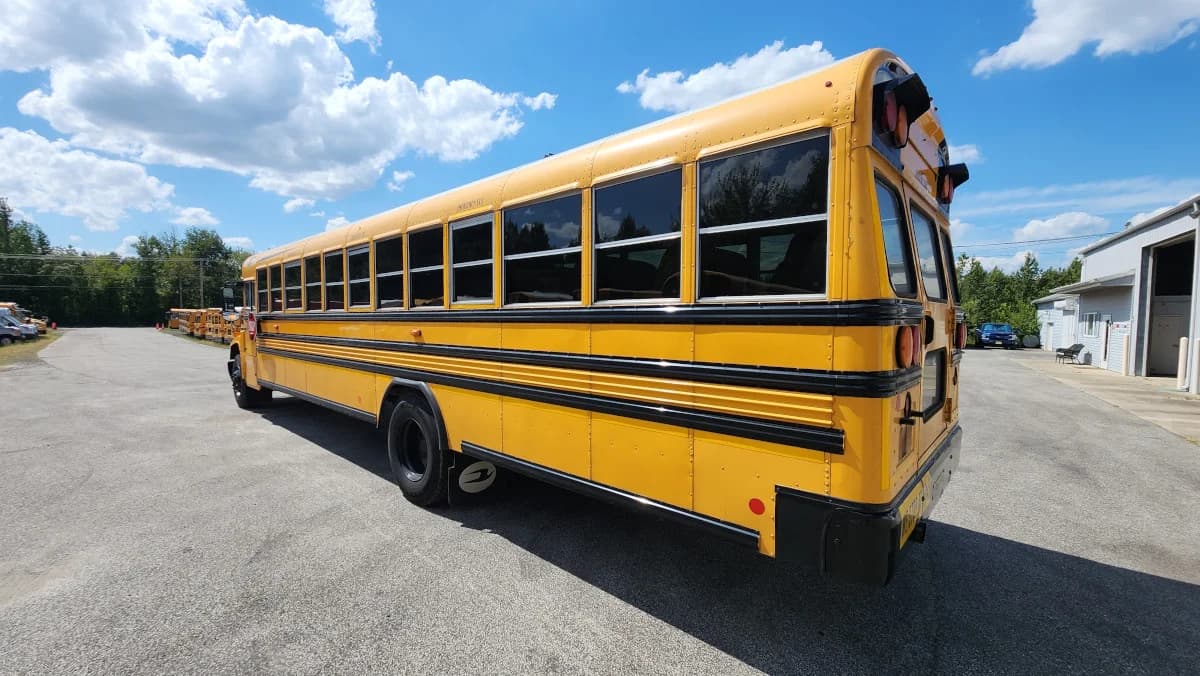 2016 Blue Bird 72 Passenger - Image 4