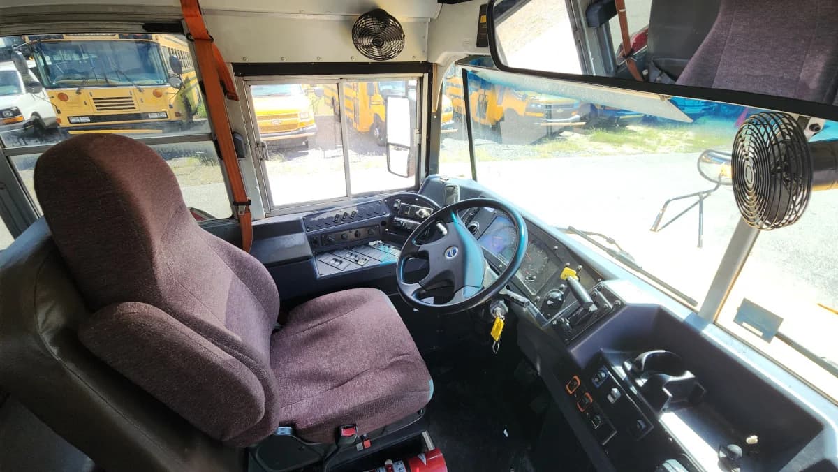 2016 Blue Bird 72 Passenger - Image 6