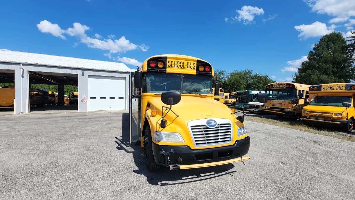 2016 Blue Bird 72 Passenger - Image 16