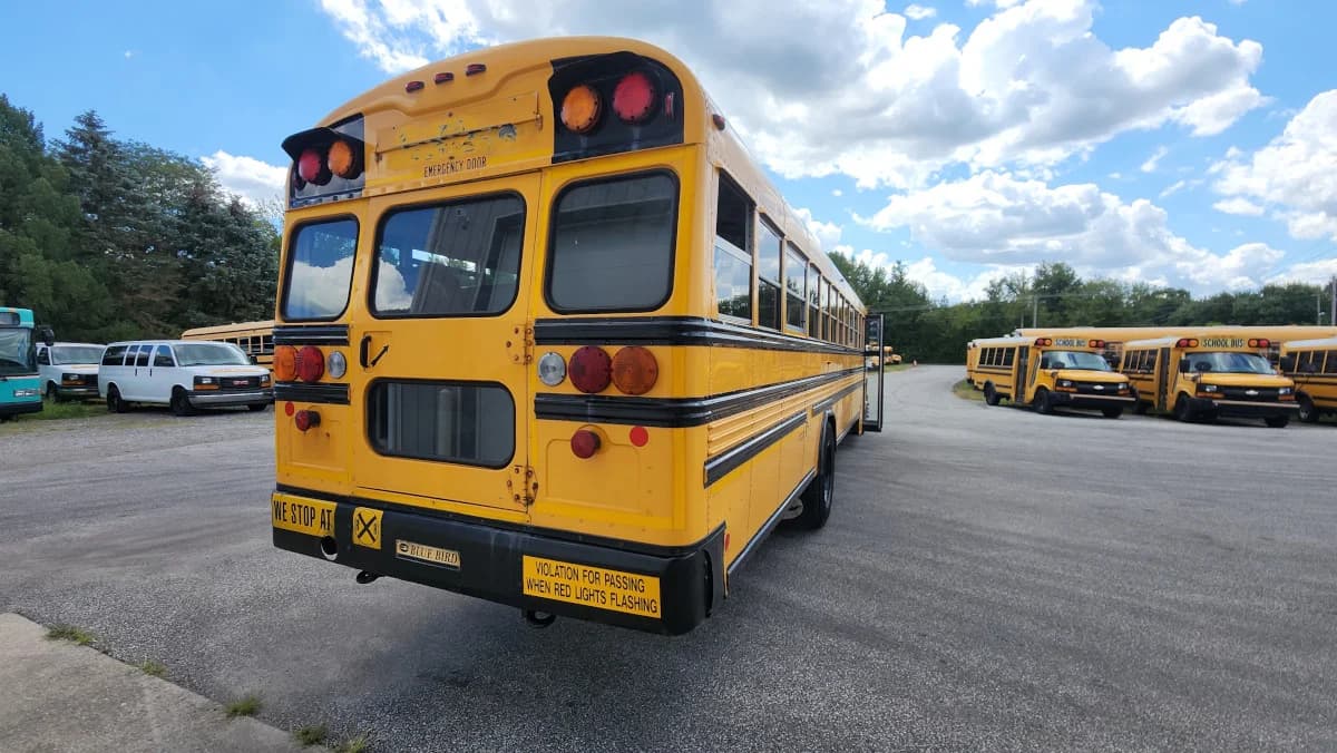 2013 Blue Bird Vision 72 Passenger - Image 18