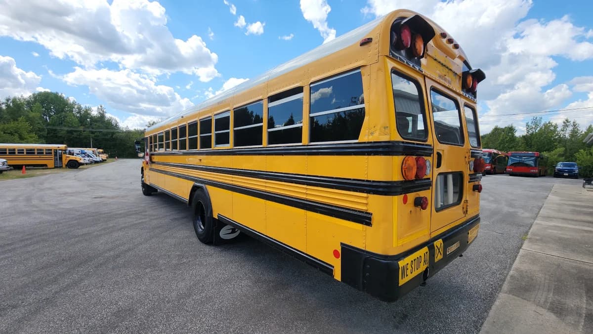 2013 Blue Bird Vision 72 Passenger - Image 20