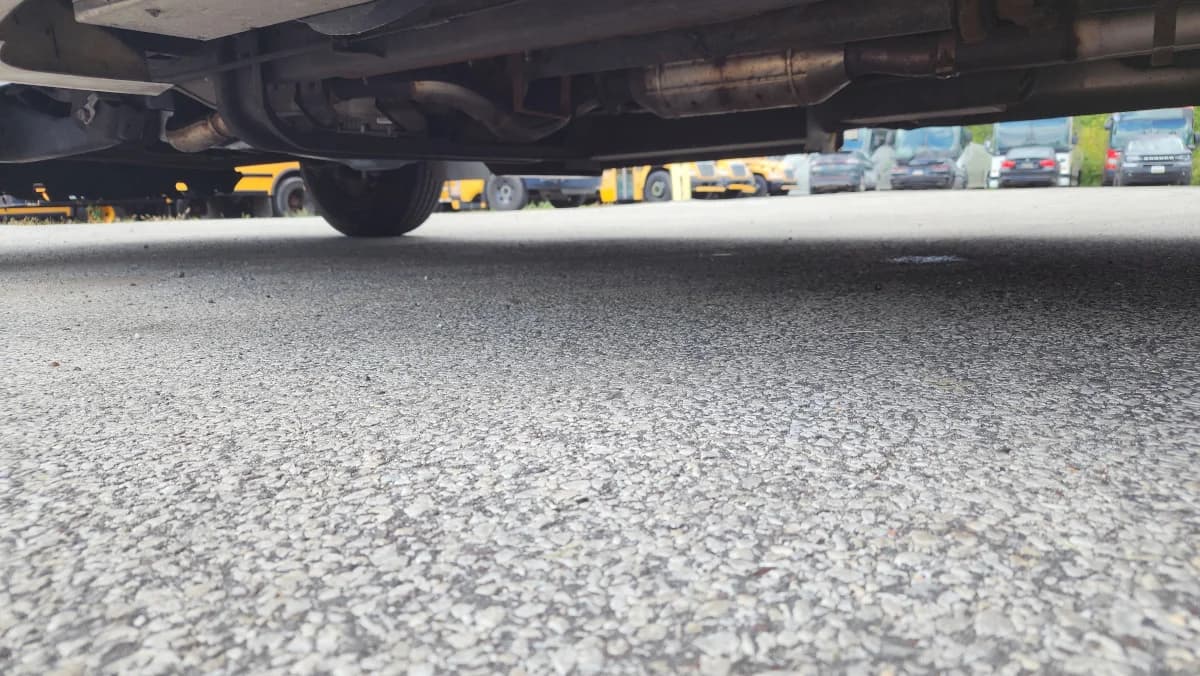 2019 Ford E-450 22P Shuttle  - Image 19