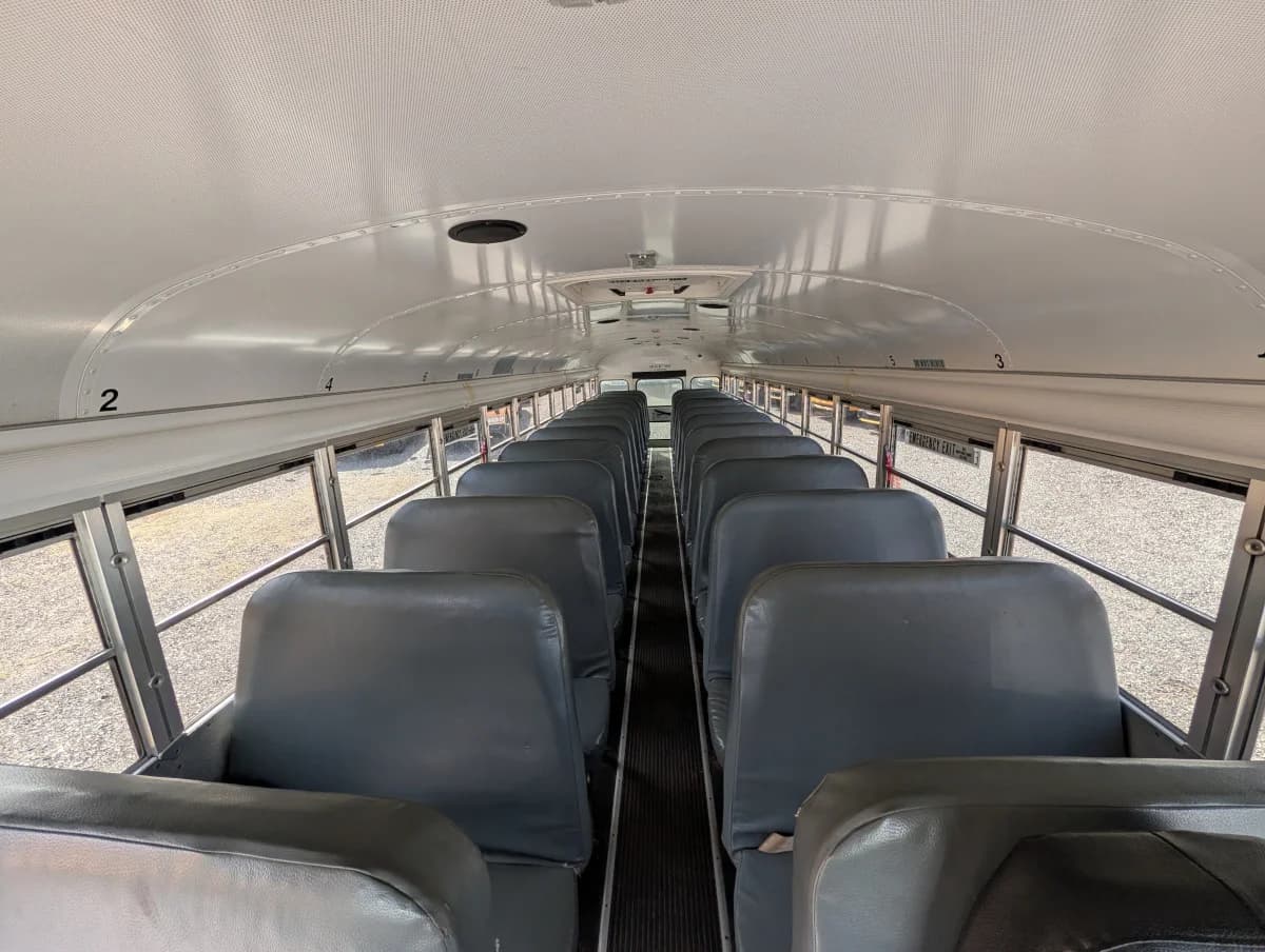 2012 Blue Bird Vision 72 Passenger - Image 8