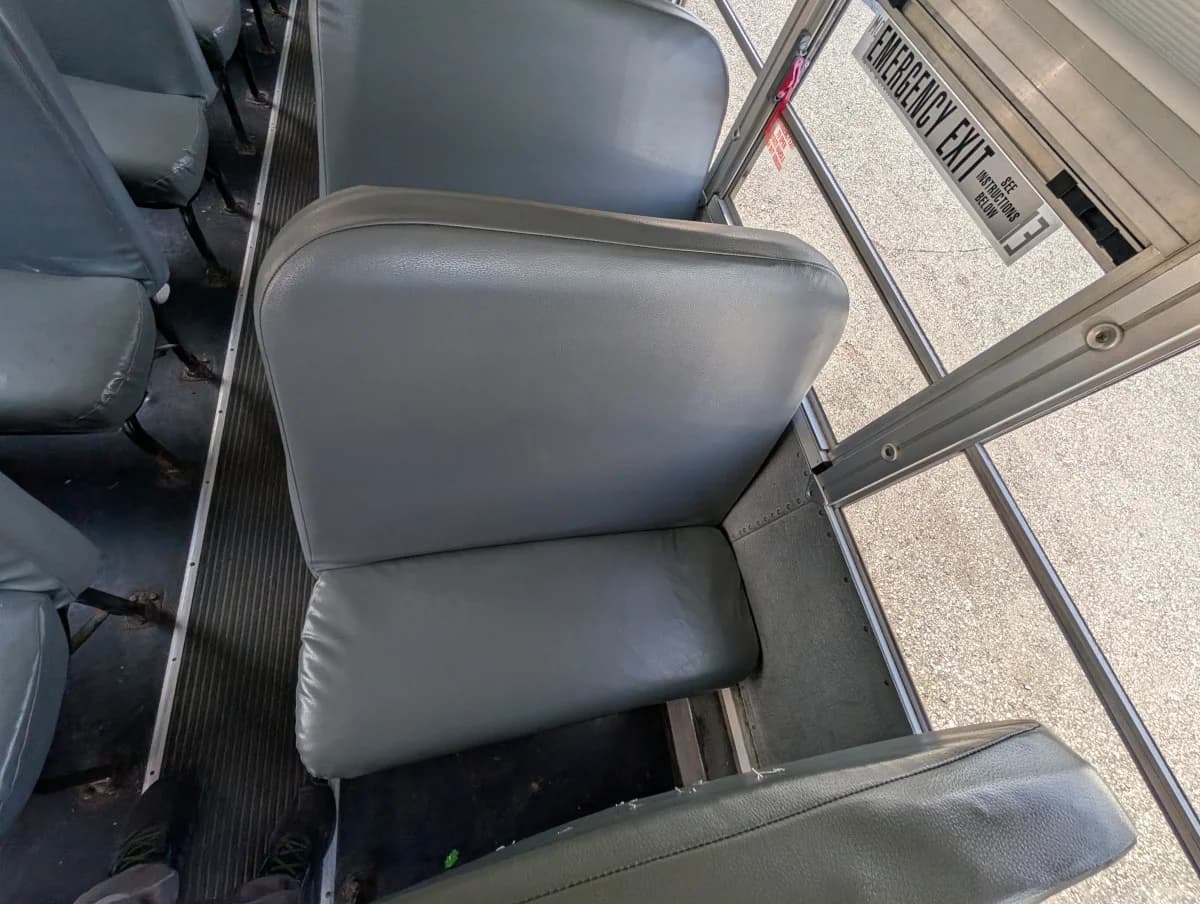 2012 Blue Bird Vision 72 Passenger - Image 10
