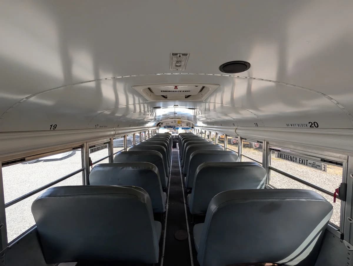 2012 Blue Bird Vision 72 Passenger - Image 11