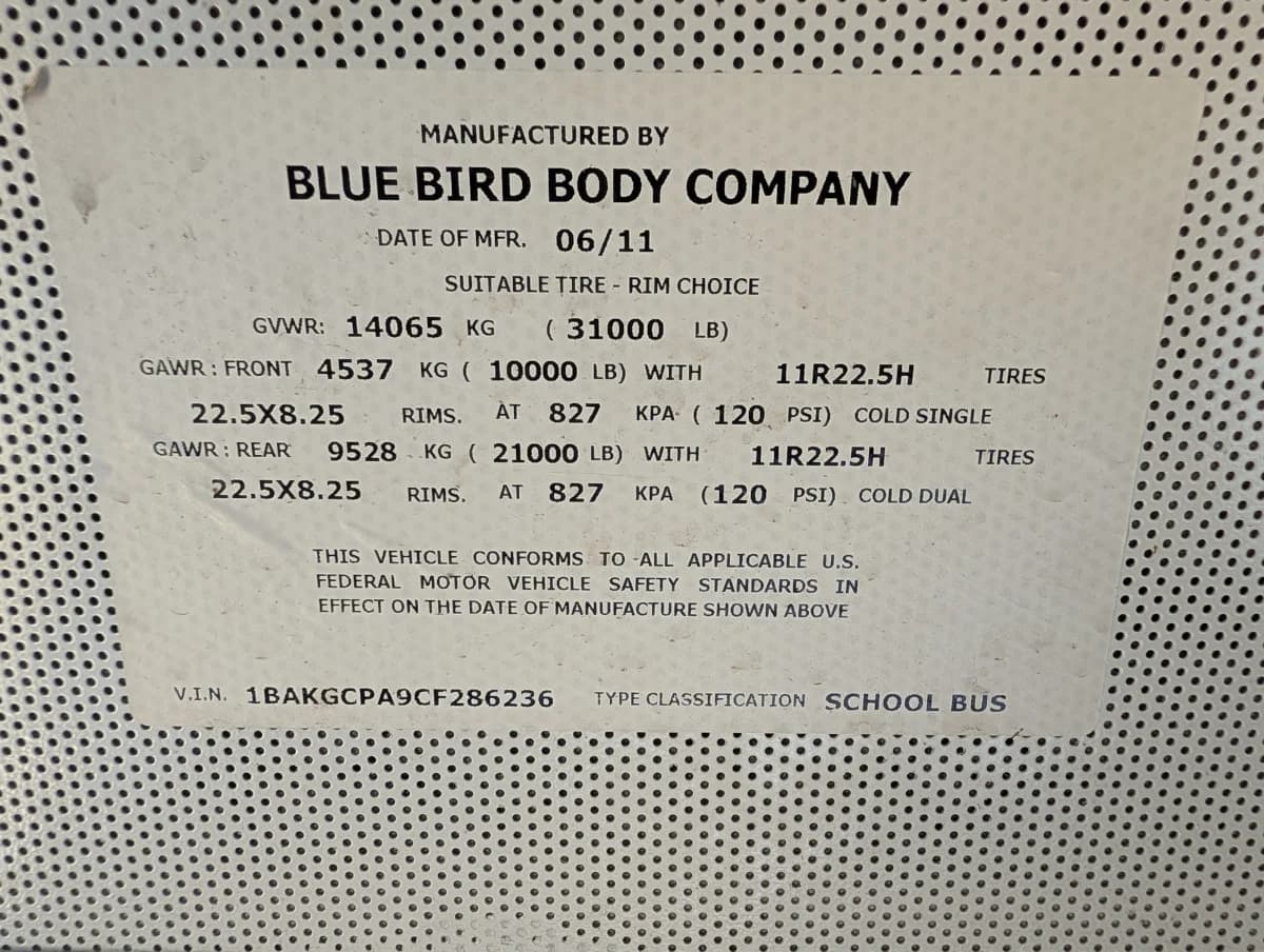 2012 Blue Bird Vision 72 Passenger - Image 25