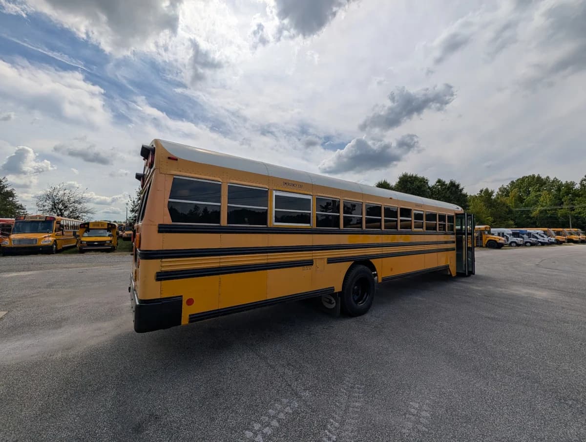 2012 Blue Bird Vision 72P - Image 3