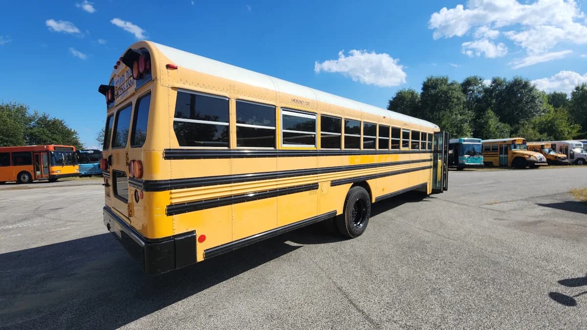 25 Available 2012 Blue Bird Vision 72P - Image 3