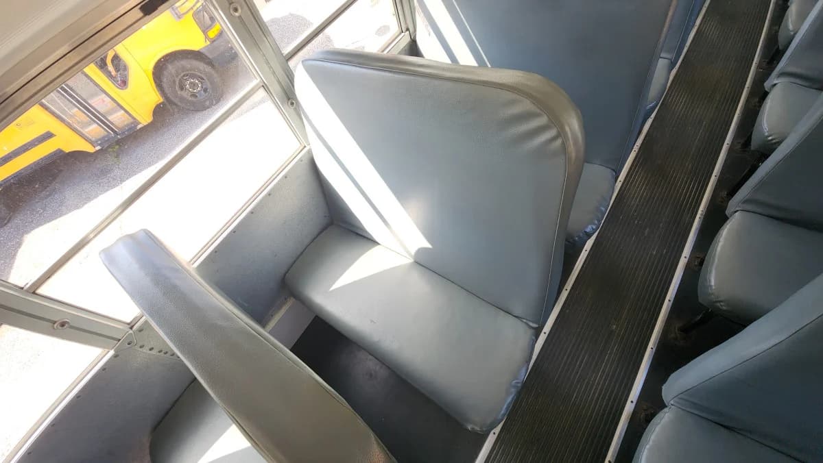 25 Available 2012 Blue Bird Vision 72P - Image 10