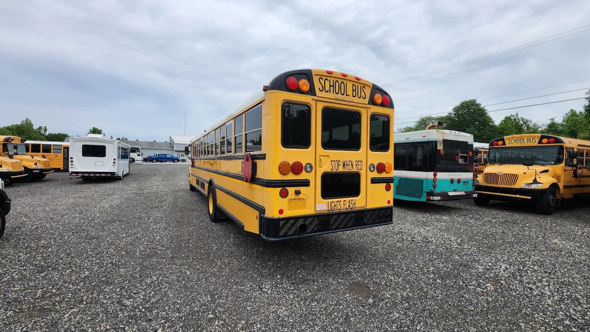 2015 International CE 77 Pass A/C - Image 20
