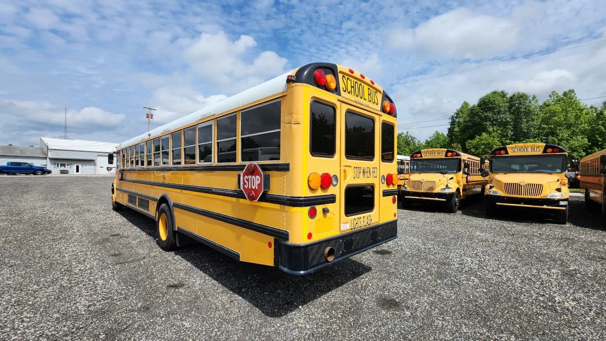 2015 International CE 77P A/C - Image 21