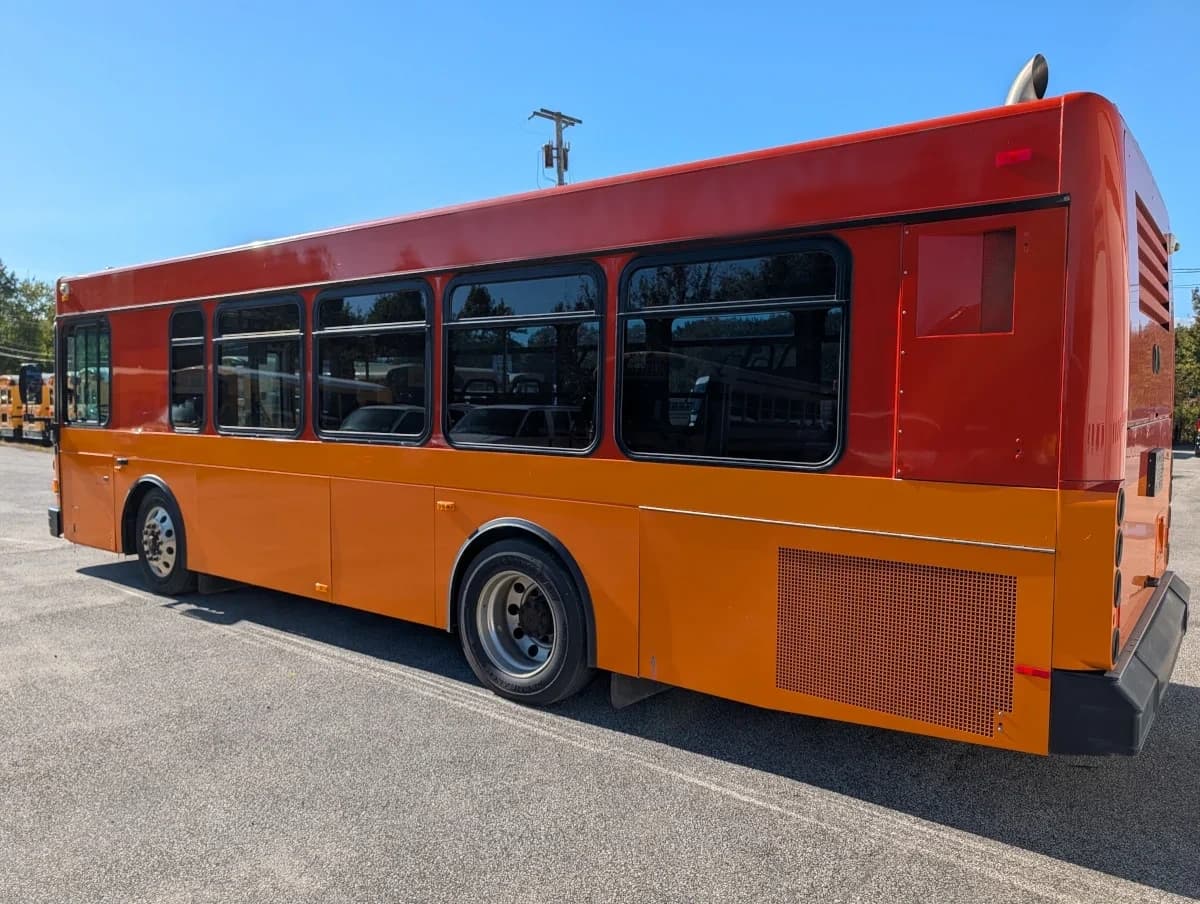 2005 GILLIG LOW FLOOR - Image 4
