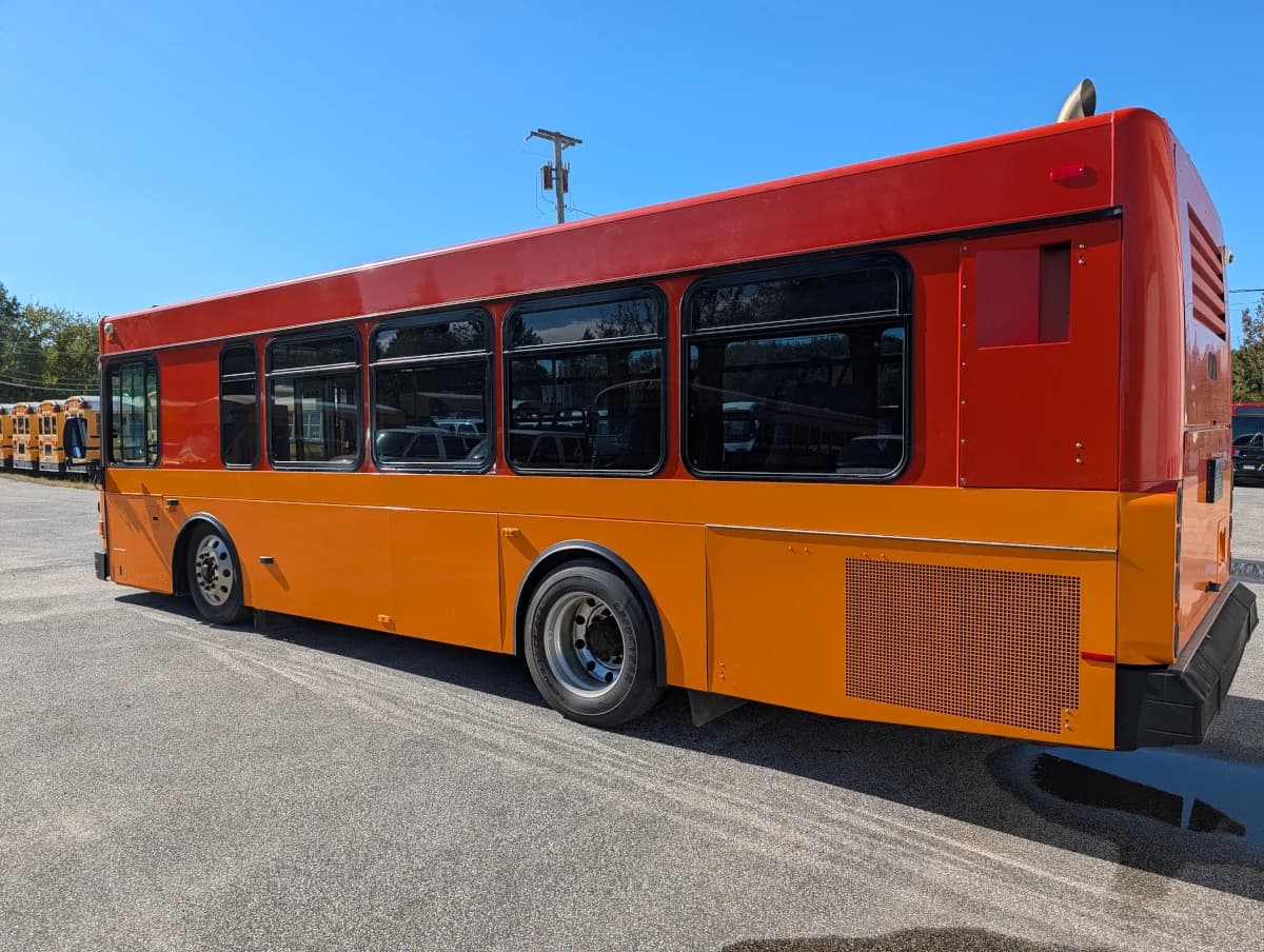 2005 GILLIG LOW FLOOR - Image 4