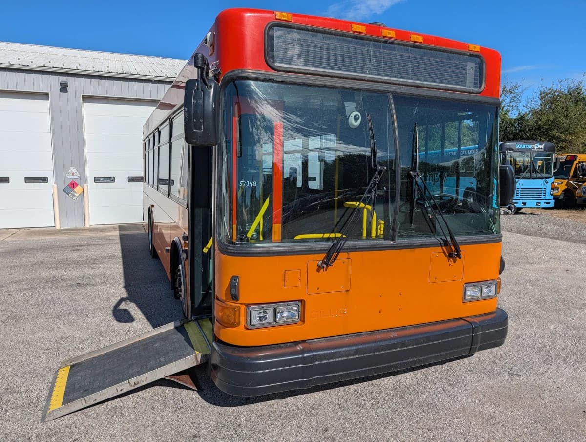 2005 GILLIG LOW FLOOR - Image 28
