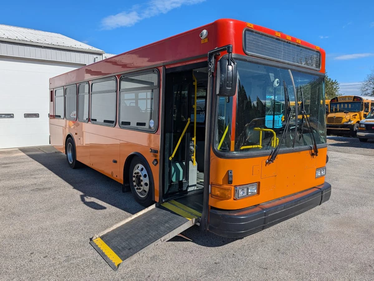2005 GILLIG LOW FLOOR - Image 29