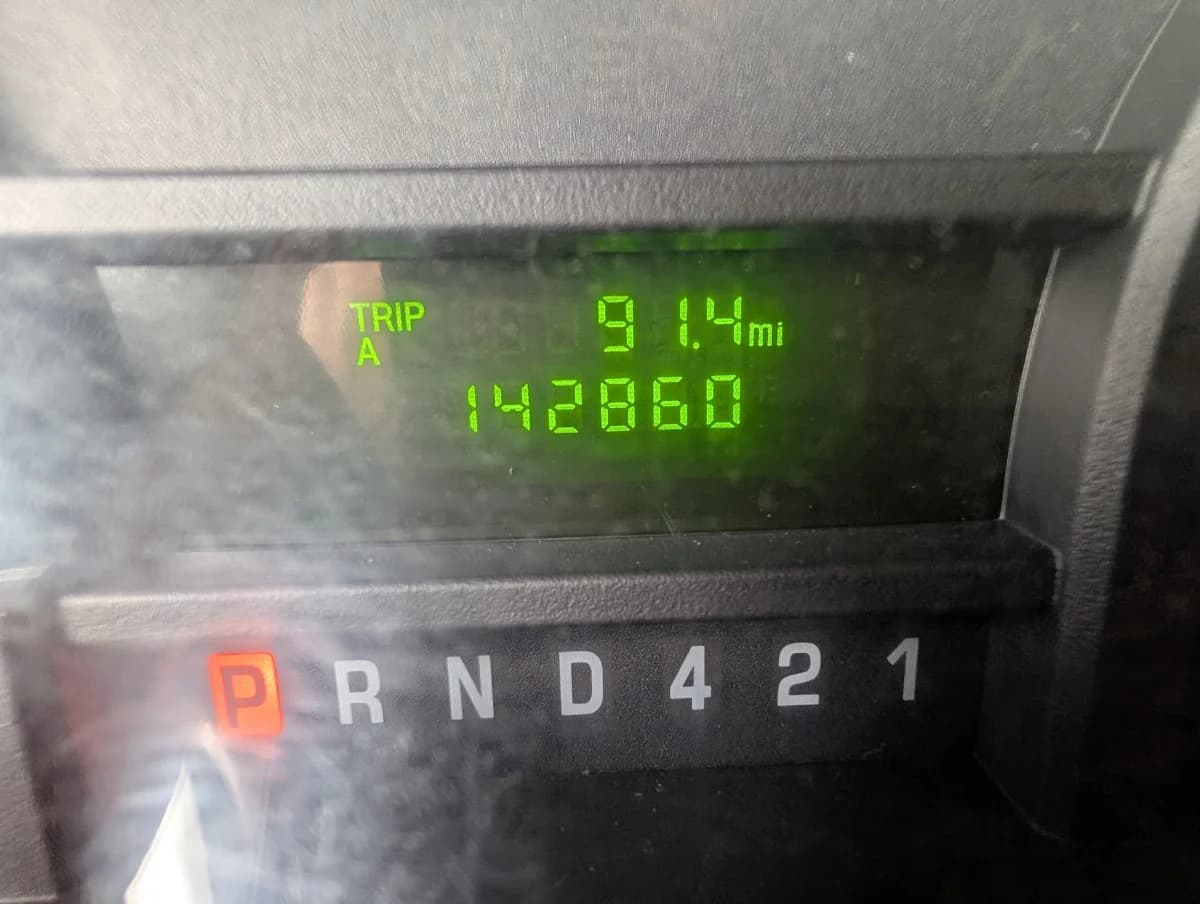 2016 FORD E-350 12P Non CDL  - Image 34