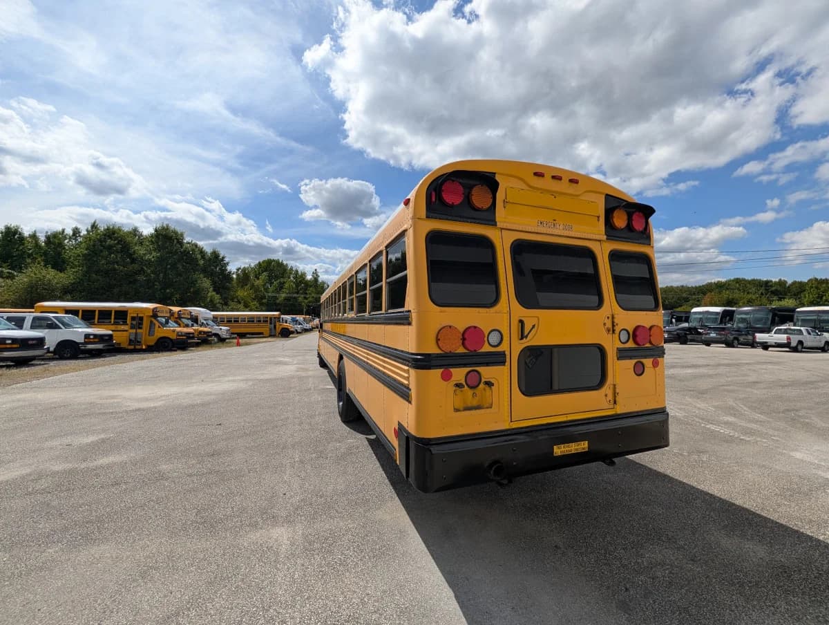 Full Size Skoolie Starter Bus - Image 19